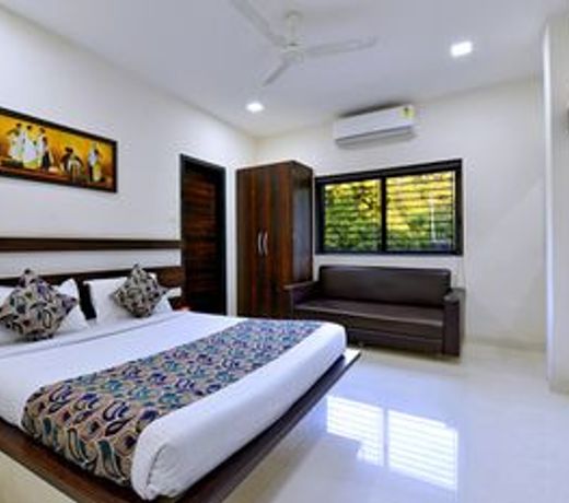 OYO 8022 Hotel Sunil Inn