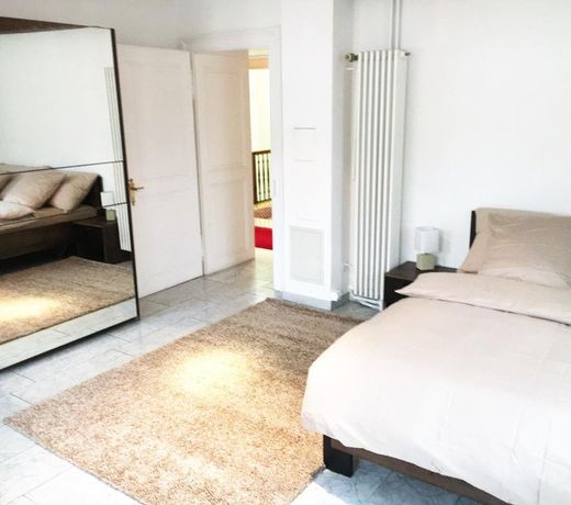 Ariba Aparthotel