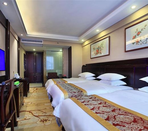Shengshi Hotel