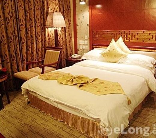 Kunming Golden Spring Hotel