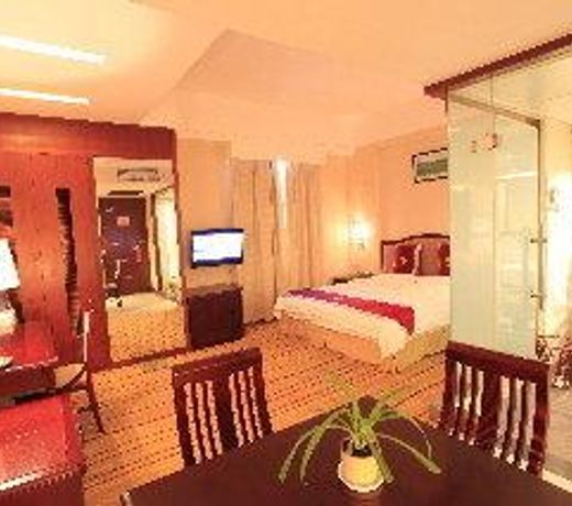 Kunming Golden Spring Hotel