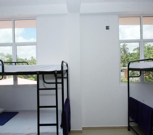 Classic Bed Hostels