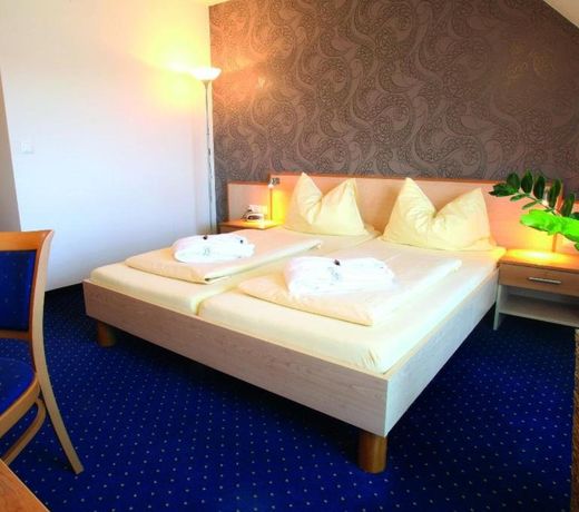 Kunstcafe Rooms