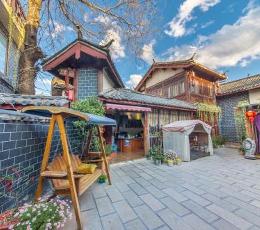 Lijiang Happy Yufu Inn