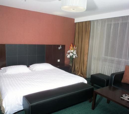 Longda Holiday Hotel