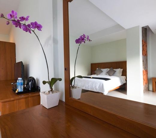 AB Hotel Kuta