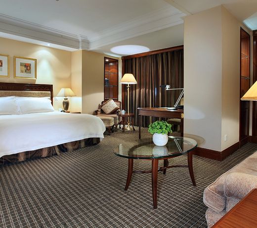 Landison Plaza Hotel
