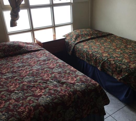 Casa Hotel Santa Elena