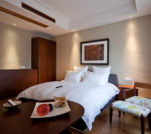 Phoenix Art Resort