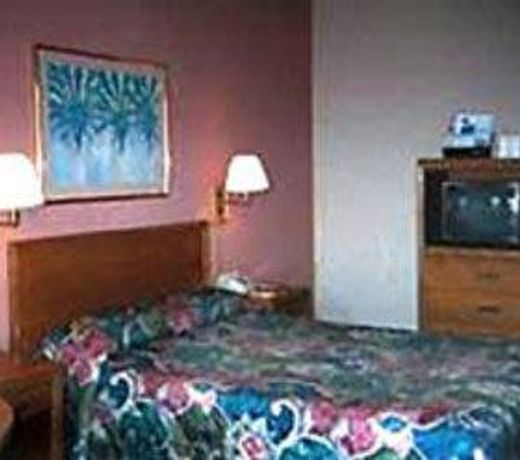 MOTEL 6 LAS VEGAS DOWNTOWN