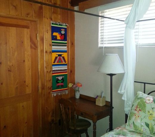SAM HUGHES INN & BREAKFAST