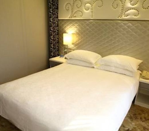 RELAX HOTEL