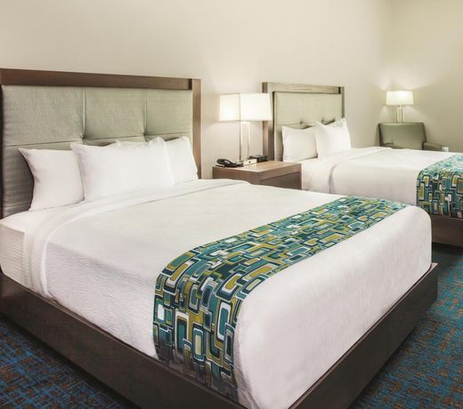 La Quinta by Wyndham St. Paul-Woodbury
