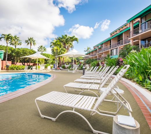 Maui Schooner Resort
