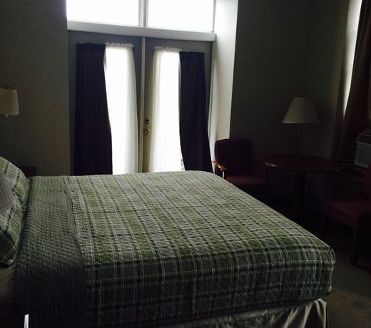 Goodfellos Suites