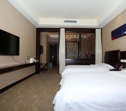 Parliz Commercial Hotel