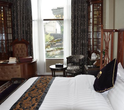 The White House Hotel Guilin