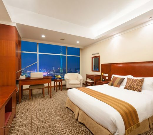 Ramada by Wyndham Pearl Guangzhou-Canton Fair Free Shuttle Bus