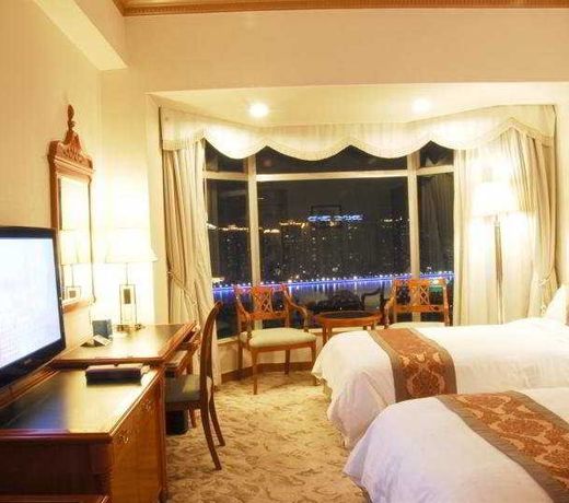 Ramada by Wyndham Pearl Guangzhou-Canton Fair Free Shuttle Bus