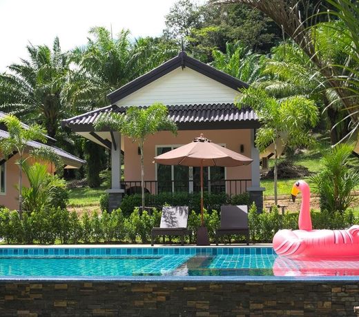Palm Kiri Aonang Resort