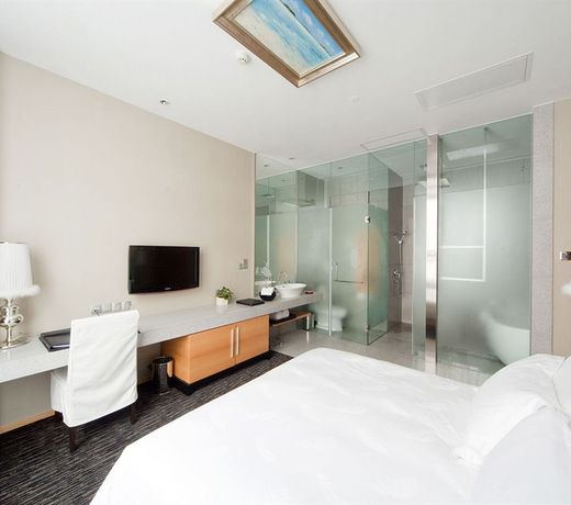 Royal Tulip Luxury Hotel Carat - Guangzhou