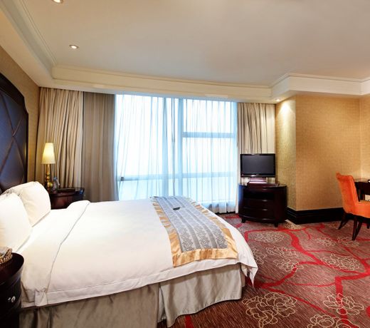 Royal Mediterranean Hotel