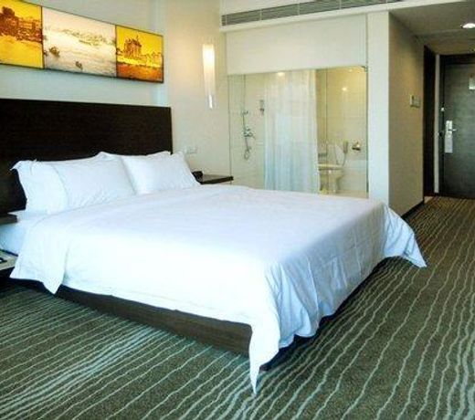 Yuwa Hotel
