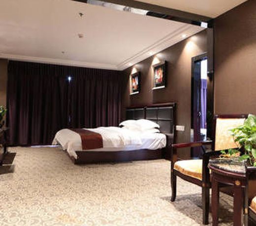 Nanzhou Hotel