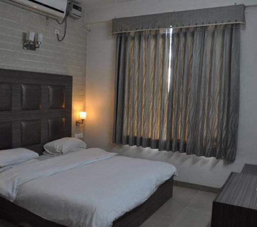 Hotel Ganga Residency