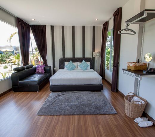 Bluemoon Riverside Resort Ubon Ratchathani