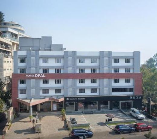 Hotel Opal