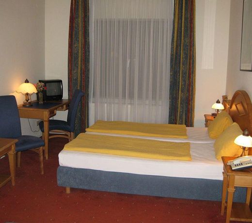 HOTEL ALTENBURG