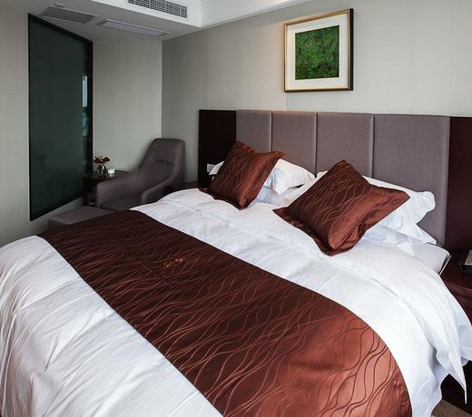 Huzhou Wealth Hotel