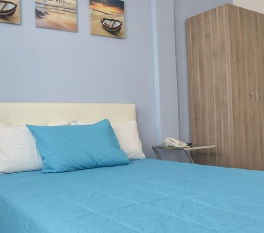 Tony The Place To Stay