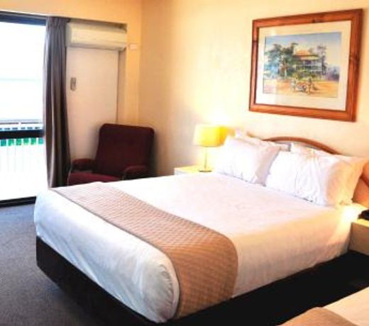 Longreach Motor Inn