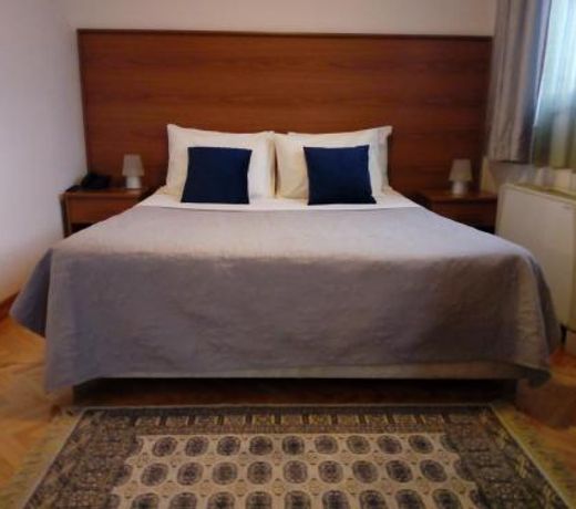 Hotel Ambasador