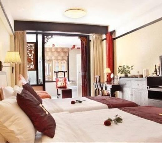 Lijiang Wangfu Hotel