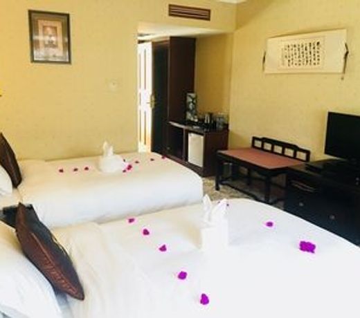 Lijiang Wangfu Hotel