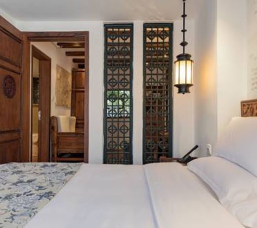 Lijiang Ivy Garden Resort Hotel