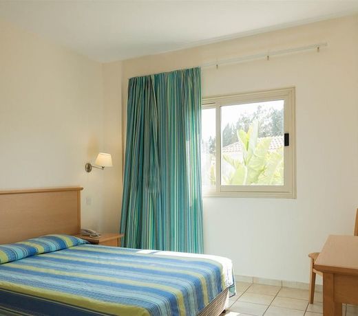 Tsokkos Paradise Holiday Village