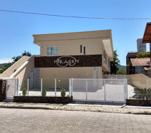 Residencial Miragem Bombinhas
