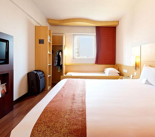 Ibis Dalian Sanba Hotel