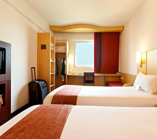 Ibis Dalian Sanba Hotel