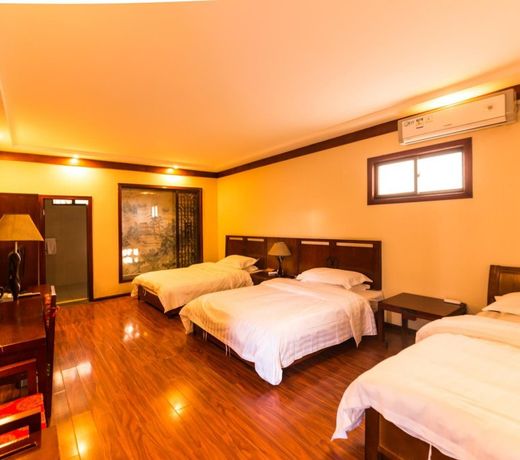 Dali Yinfeng Hotel