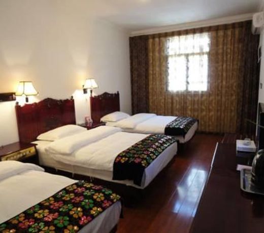DALI FOUR SEASON FLOWER INN