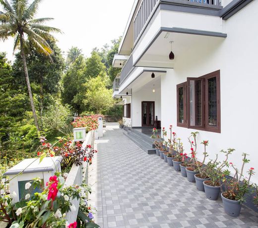 Sceva's Garden Home