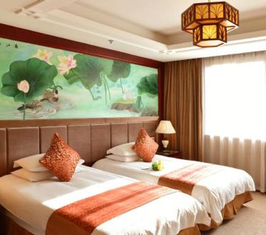 Yiwu Omeiga Legend Hotel