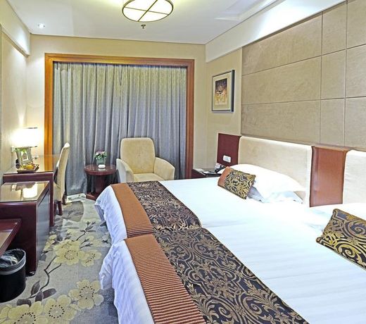 Kasion Pugis Hotel