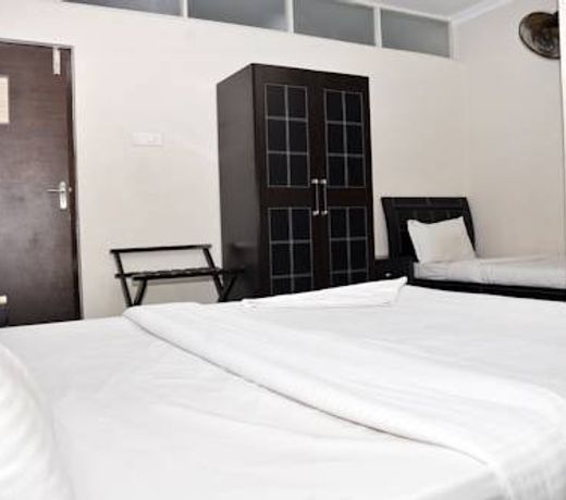 Hotel Vishnu Priya
