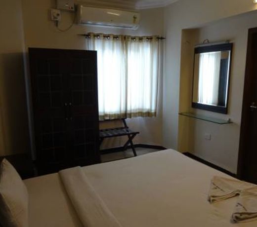 Hotel Vishnu Priya